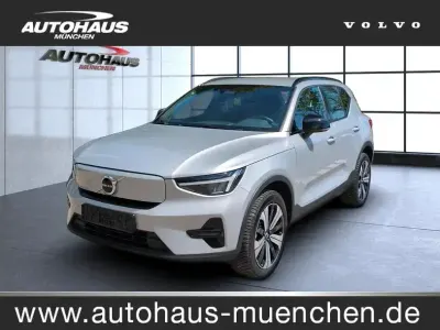 Usata Volvo XC40 Plus 185 kW (252 CV) 2023 Argento SUV