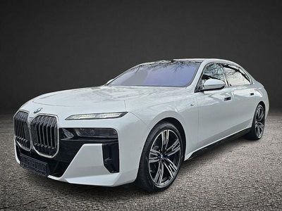 Gebraucht BMW 740 Performance 286 PS (210 kW) 2022 Weiß Limousine