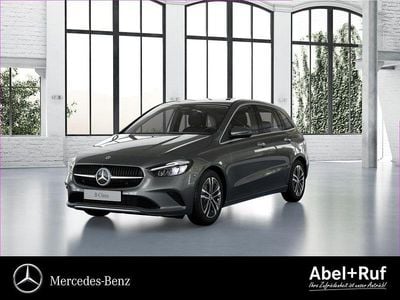 Gebraucht Mercedes B200 Progressive 163 PS (119 kW) 2025 lack mountaingrau (metallic) Van / Kleinbus