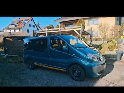 Begagnad Renault Trafic 145 HK (106 kW) 2007 Blå Minibuss
