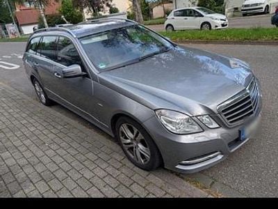 Mercedes E300