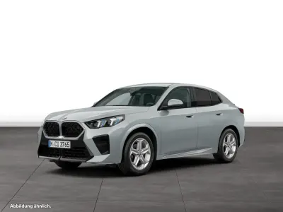 Gebraucht BMW X2 150 PS (110 kW) 2025 Grau SUV