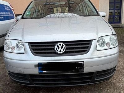 Gebraucht VW Touran Basis 102 PS (75 kW) 2004 Silber Van / Kleinbus