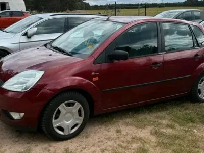 Gebraucht Ford Fiesta 80 PS (58 kW) 2004 Rot Kleinwagen