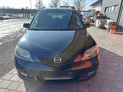 Schwarz Gebraucht 2003 Mazda 2 Limousine | 500 €