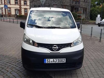 Second-hand Nissan NV200 Premium Edition 90 CP (66 kW) 2010 Alb Monovolum