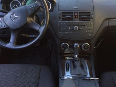 Mercedes C230