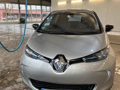 Second-hand Renault Zoe Intens 64 kW (88 CP) 2015 Argintiu Hatchback