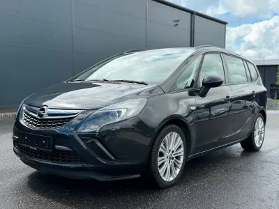 Gebraucht Opel Zafira Tourer Edition 120 PS (88 kW) 2015 Van / Kleinbus