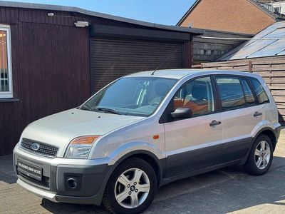 Second-hand Ford Fusion 101 CP (74 kW) 2007 Argintiu Hatchback