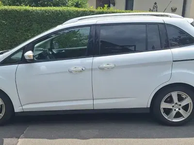 Gebraucht Ford Grand C-Max Business Edition 120 PS (88 kW) 2015 Weiß Van / Kleinbus