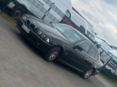 gebraucht BMW 520 i E39 Facelift Scheckheftgepflegt mit frischem TÜV