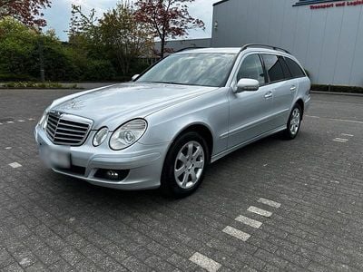 Usata Mercedes E220 170 CV (125 kW) 2007 Argento Station wagon