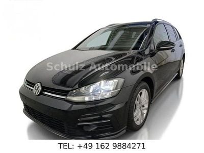 Schwarz Gebraucht 2018 VW Golf VII Highline Limousine | 16.950 €