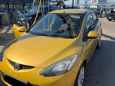 Gebraucht Mazda 2 85 PS (62 kW) 2008 Gold Kleinwagen