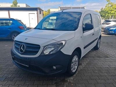 Mercedes Citan 111