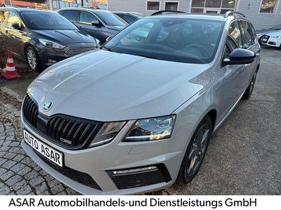 Grau Gebraucht 2020 Skoda Octavia RS Kombi | 16.680 € (Superpreis)