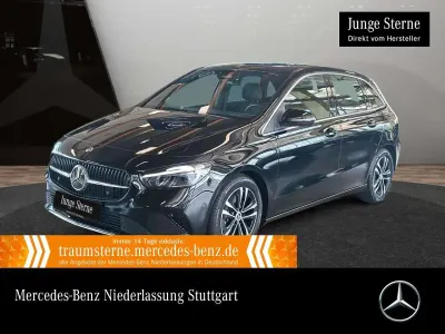 Gebraucht Mercedes B180 Progressive 116 PS (85 kW) 2025 Kosmosschwarz Kleinwagen