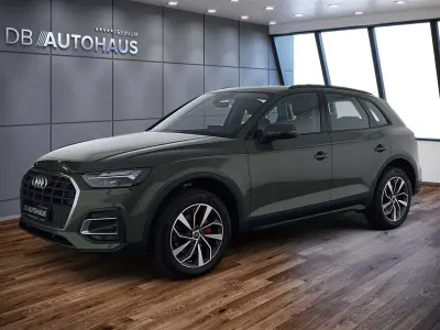 Używany Audi Q5 Ambiente 204 KM (150 kW) 2024 Zielony SUV