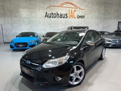 Gebraucht Ford Focus Titanium 182 PS (133 kW) 2012 Schwarz Limousine