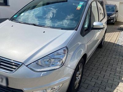 Gebraucht Ford Galaxy Trend 140 PS (102 kW) 2014 Silber Van / Kleinbus