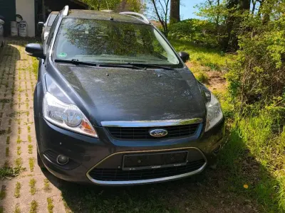 Gebraucht Ford Focus Ghia 110 PS (80 kW) 2008 Grau Kombi