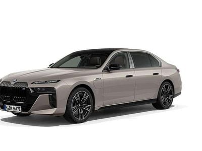 Gebraucht BMW 760 M Performance 571 PS (419 kW) 2023 Oxidgrau ii metallic Limousine