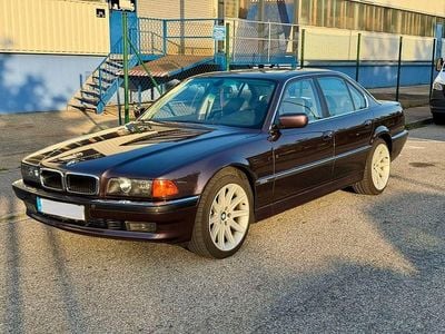 BMW 735