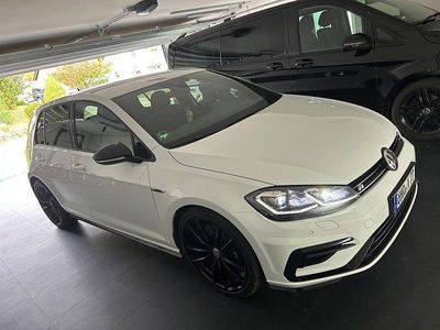 Weiß Gebraucht 2018 VW Golf VII R Limousine | 24.000 € (Guter Preis)