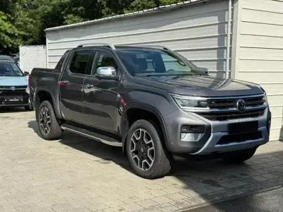Gebraucht VW Amarok Aventura 241 PS (177 kW) 2025 Dark grey metallic (metallic) Pickup