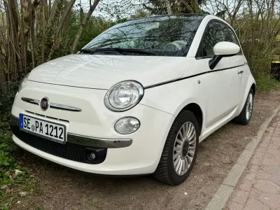 Używany Fiat 500 Lounge 69 KM (50 kW) 2011 Biały Sedan/Limuzyna