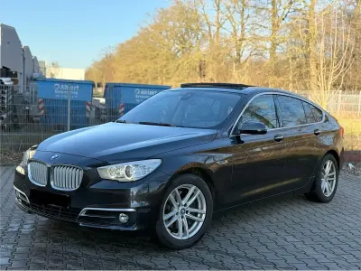 Gebraucht BMW 520 184 PS (135 kW) 2014 Grau Limousine