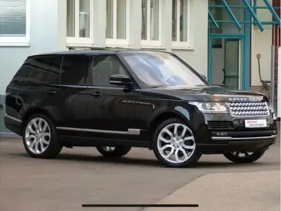 Gebraucht Land Rover Range Rover Vogue 258 PS (189 kW) 2017 Schwarz SUV