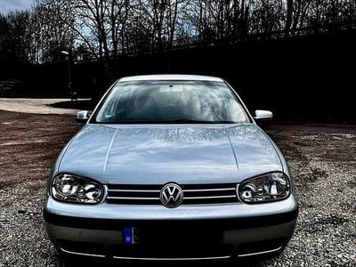 Gebraucht VW Golf IV 74 PS (54 kW) 2001 Silber Kleinwagen