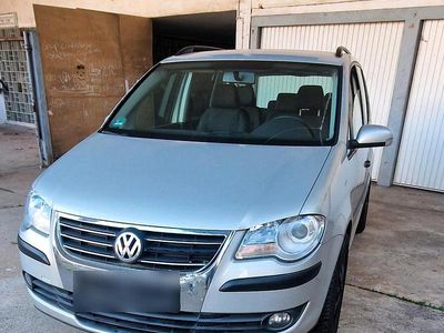 Gebraucht VW Touran 140 PS (102 kW) 2009 Silber Van / Kleinbus