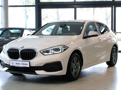 Weiß Gebraucht 2022 BMW 116 Advantage Kleinwagen | 17.276 € (Fairer Preis)