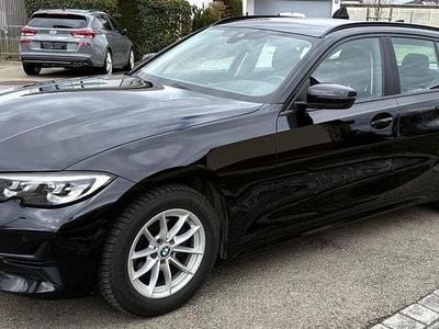 Gebraucht BMW 320 Sport Line 190 PS (139 kW) 2021 Schwarz Kombi