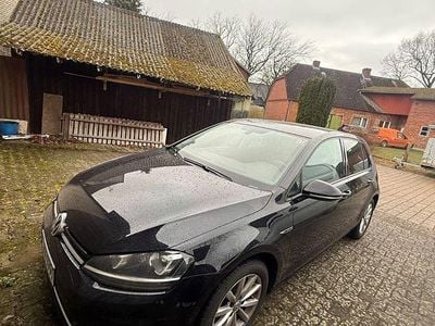 Gebraucht VW Golf VII LOUNGE 125 PS (91 kW) 2015 Schwarz Limousine