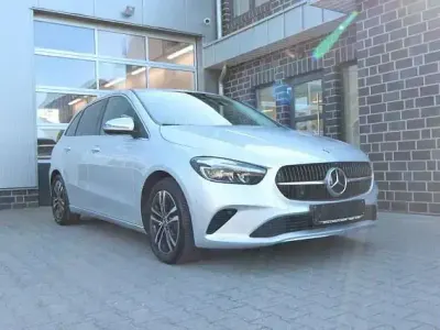 Brugt Mercedes B220 190 HK (139 kW) 2023 Sølv MPV