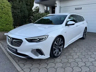 Usata Opel Insignia 260 CV (191 kW) 2018 Bianco Berlina