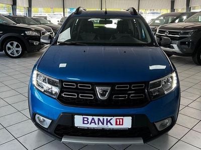 Usata Dacia Sandero Prestige 90 CV (66 kW) 2019 Blu Utilitaria