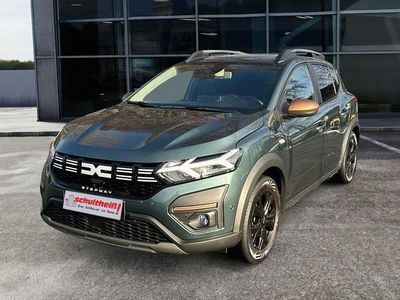 Grün Gebraucht 2024 Dacia Sandero Extreme Kleinwagen | 16.975 € (Fairer Preis)