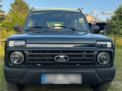 Gebraucht Lada Urban 83 PS (61 kW) 2019 Grün SUV