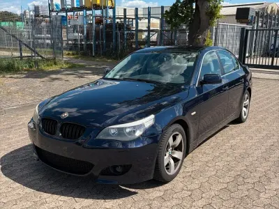 Gebraucht BMW 520 M Sport 170 PS (125 kW) 2003 Blau Limousine