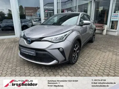 Gebraucht Toyota C-HR Team 184 PS (135 kW) 2021 Silber SUV
