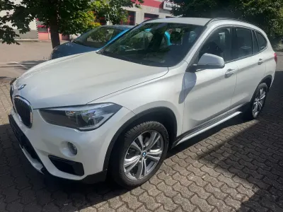 Gebraucht BMW X1 Sport Line 136 PS (100 kW) 2016 Weiß SUV