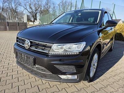 Gebraucht VW Tiguan Comfortline 150 PS (110 kW) 2017 Deep black perleffekt SUV