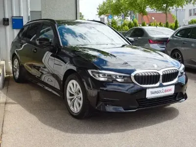 Gebraucht BMW 318 Advantage 150 PS (110 kW) 2022 Schwarz Kombi