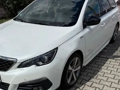 Gebraucht Peugeot 308 GT-line 131 PS (96 kW) 2017 Weiß Limousine