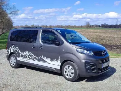 Gebraucht Opel Vivaro Selection 120 PS (88 kW) 2020 Van / Kleinbus